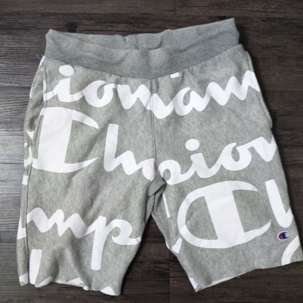 Champs Logo Shorts. Mens. Size M. Lightly worn.